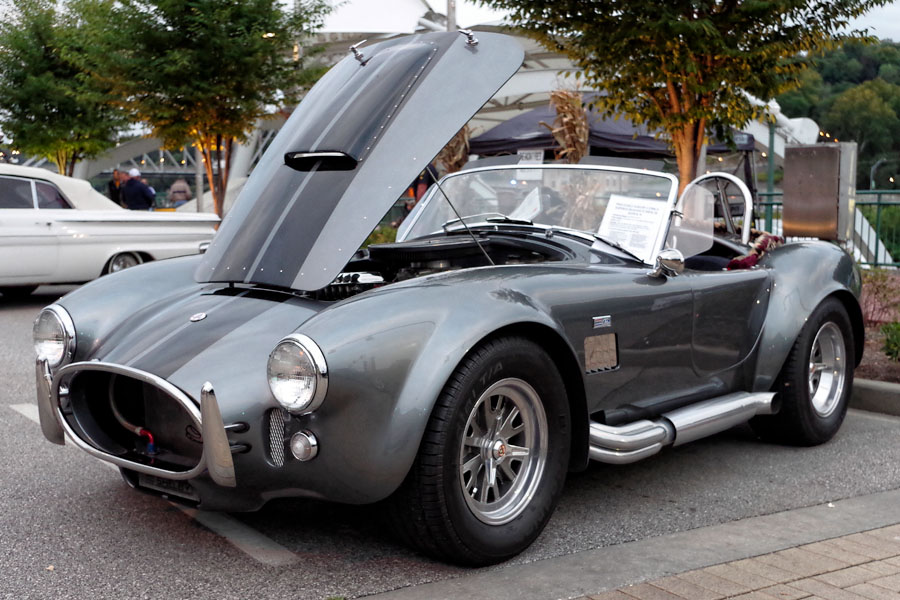Shelby Cobra Replica